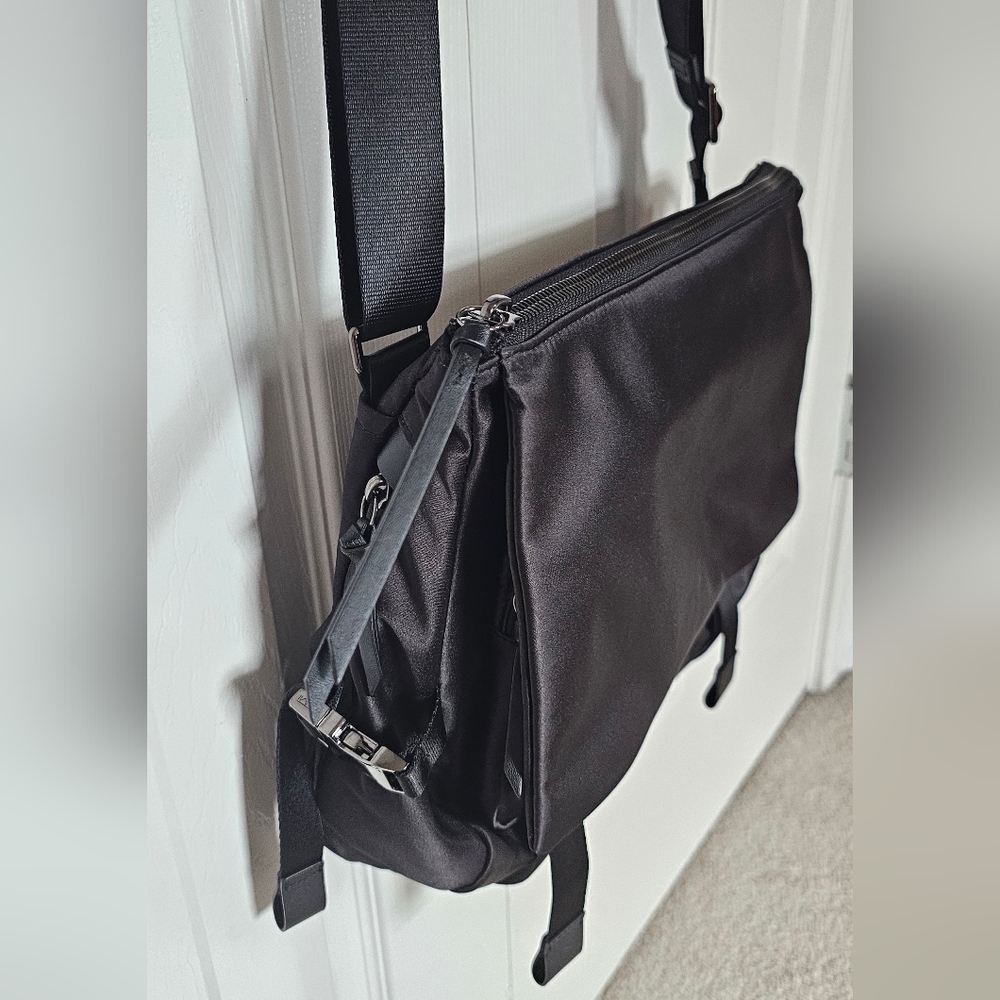 TUMI Devoe messenger bag